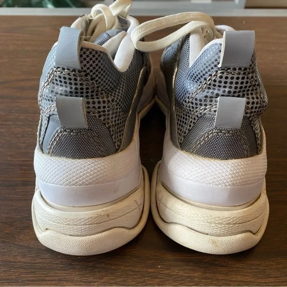 JEFFREY CAMPBELL Lo-Fi Mom Mod Sneaker Grey Reflective Free People Gray Size 7.5